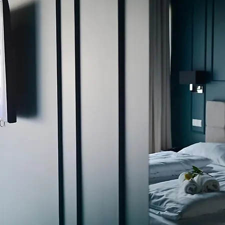 Dune Luxury ミエルノ